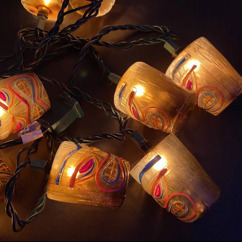 Tiki Brown Mask String Lights Blow-mold Tribal Face 10 Light Strand Brown 11ft